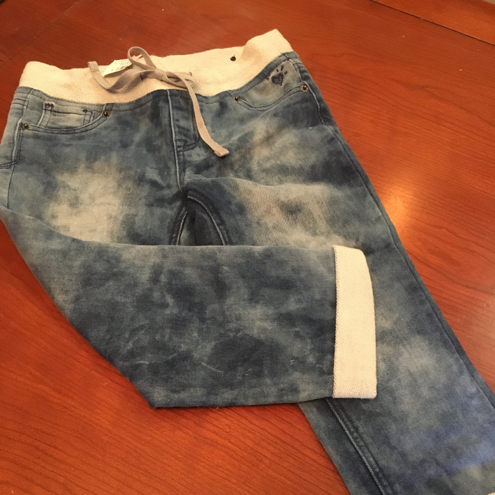 Justice Girls capri jeans with stretchy knit waist